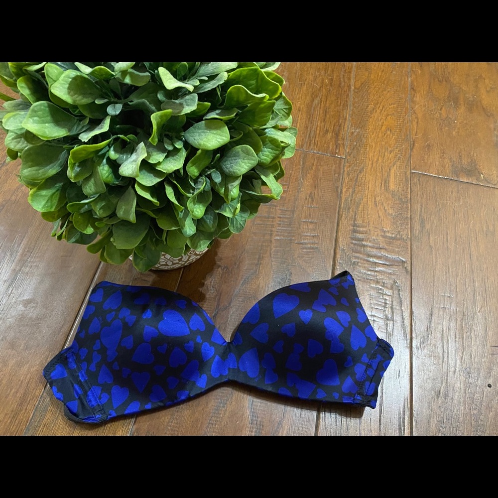 Victoria secret pink - vneck  push up bra